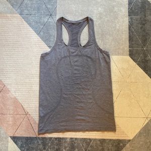 Lululemon Swiftly Tech Racerback Top size 8